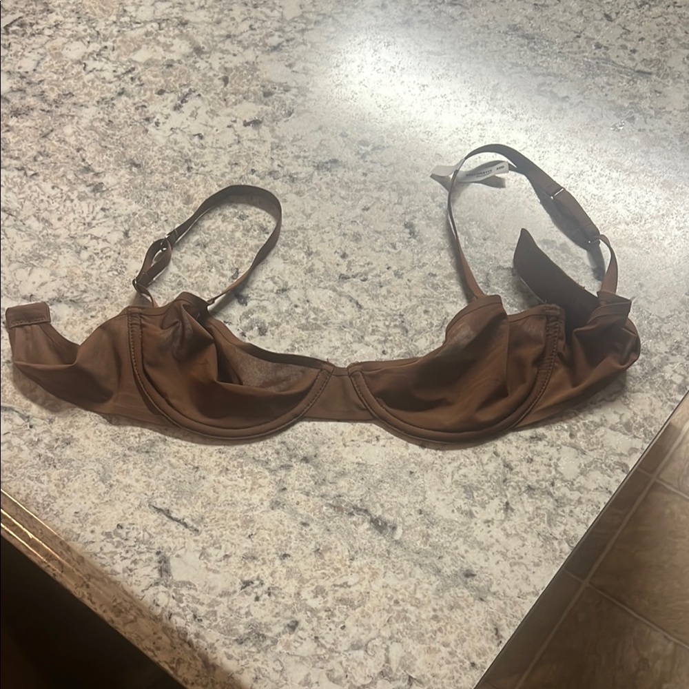 Elegant Brown Women's Bra